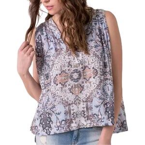 Free People Darcy Tank / Sleeveless Blouse in Pearl, Size Small